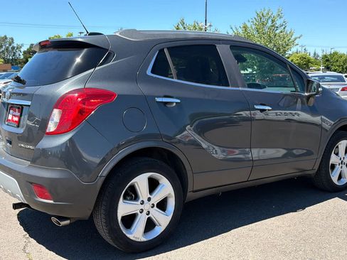 Used 2016 Buick Encore Convenience FWD image 4