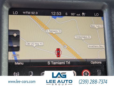 Used 2015 Dodge Challenger SXT Plus w/ Driver Convenience Group RWD image 21
