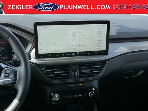 Used 2023 Ford Escape SE FWD image 15