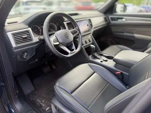Used 2021 Volkswagen Atlas Cross Sport SE AWD/4WD image 15