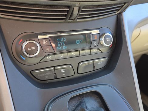 Used 2014 Ford Escape SE w/ Equipment Group 201A image 31