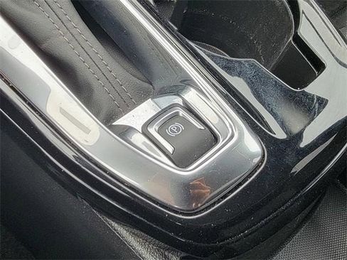 Certified 2024 Chevrolet Trax LT w/ Driver Confidence Package image 30