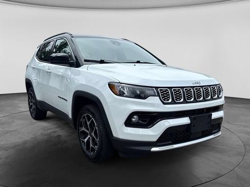 Used 2026 Jeep Compass Limited AWD/4WD image 3