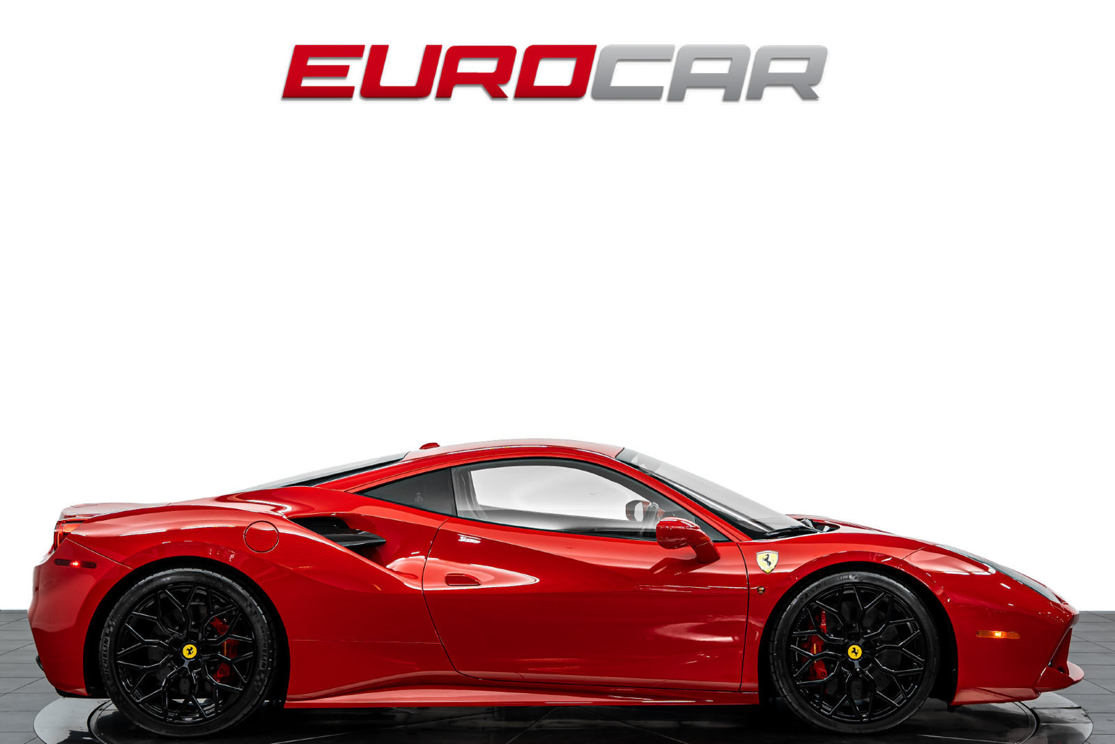 Used 2017 Ferrari 488 GTB RWD image 6