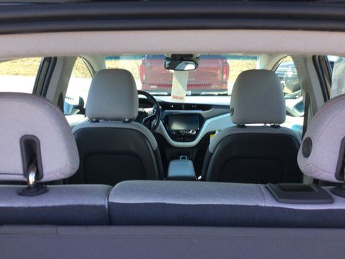 Used 2019 Chevrolet Bolt LT image 10