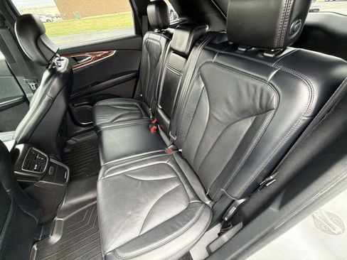 Used 2017 Lincoln MKX Reserve w/ Lincoln MKX Climate Package AWD/4WD image 27
