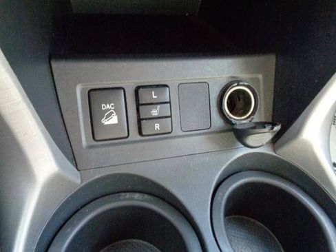 Used 2008 Toyota RAV4 Limited AWD/4WD image 39