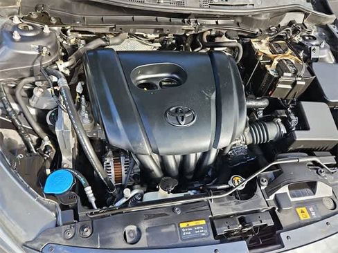 Used 2017 Toyota Yaris iA image 14