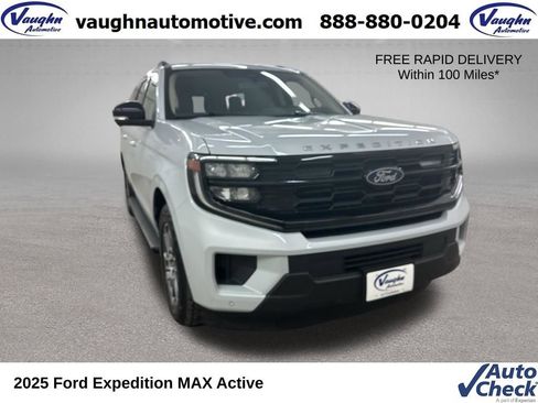 Used 2025 Ford Expedition Max Active AWD/4WD image 1