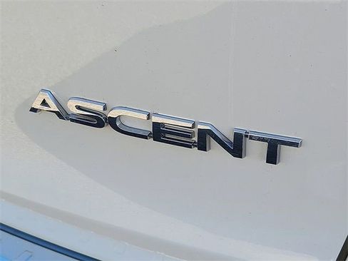 Certified 2025 Subaru Ascent Premium image 8