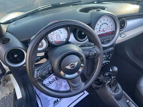 Used 2013 MINI Cooper Convertible image 26