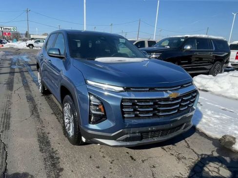 New 2026 Chevrolet Equinox LT w/ Convenience Package II image 4