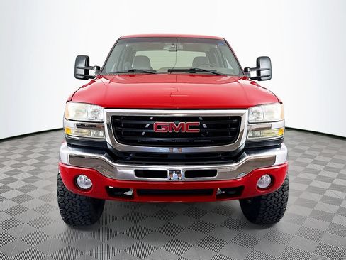 Used 2006 GMC Sierra 2500 SLE AWD/4WD image 2