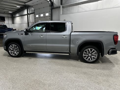 Used 2024 GMC Sierra 1500 Denali w/ Denali Reserve Package AWD/4WD image 5