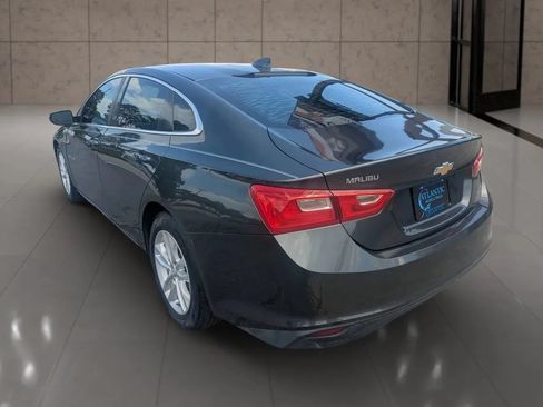 Used 2017 Chevrolet Malibu LT FWD image 7