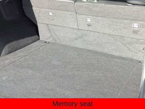 Used 2018 Nissan Murano Platinum image 9