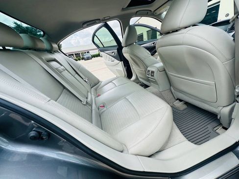 Used 2014 INFINITI Q50 w/ Navigation Package RWD image 20