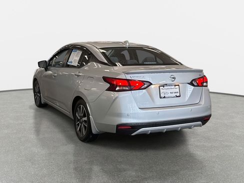 Used 2020 Nissan Versa SV w/ Trunk Package image 7