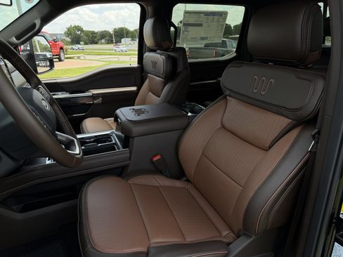 New 2026 Ford F250 King Ranch w/ Chrome Package AWD/4WD image 24