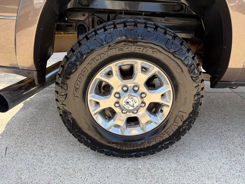 Used 2021 RAM 2500 Laramie AWD/4WD image 10