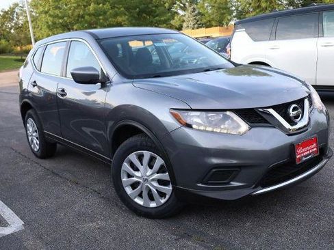 Used 2016 Nissan Rogue S AWD/4WD image 2