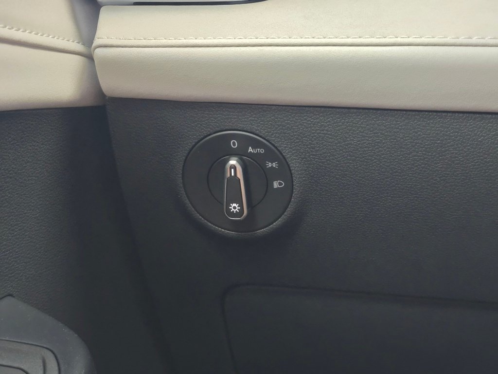 New 2026 Volkswagen Taos SE AWD/4WD image 25