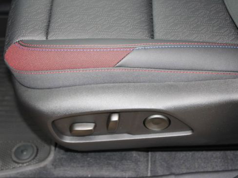 New 2026 Chevrolet Equinox RS w/ LPO, Floor Liner Package image 14