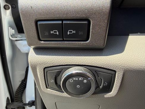 Used 2022 Ford F350 XL w/ Power Equipment Group image 52