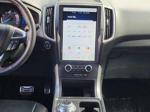Certified 2023 Ford Edge ST-Line image 19