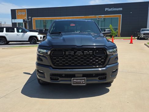 New 2026 RAM 1500 Express AWD/4WD image 4