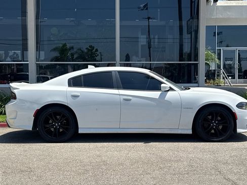 Used 2020 Dodge Charger R/T RWD image 4