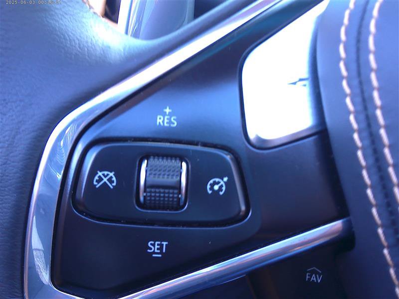 Used 2023 Chevrolet Corvette Stingray Premium Conv w/ 3LT RWD image 13