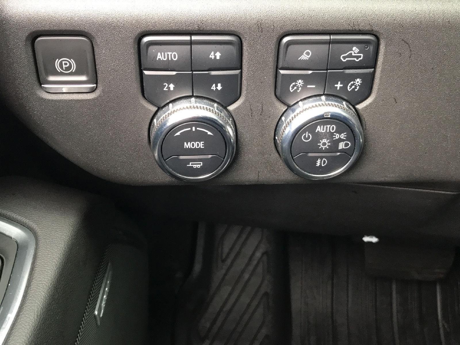 Used 2022 GMC Sierra 1500 SLT w/ SLT Premium Plus Package AWD/4WD image 19