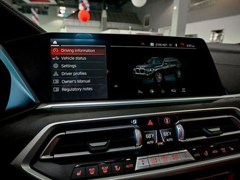 Used 2021 BMW X7 M50i w/ Executive Package image 47