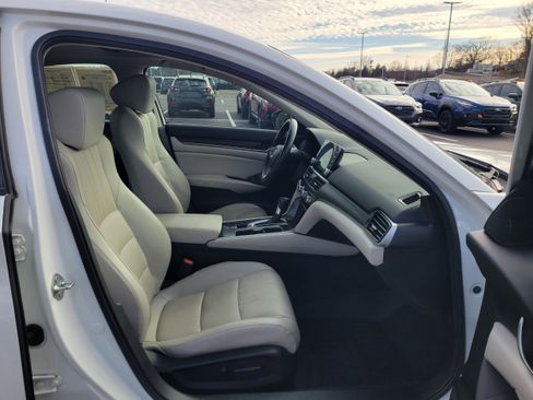 Used 2018 Honda Accord EX-L image 29