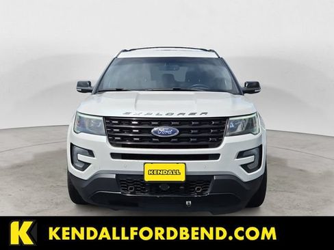 Used 2017 Ford Explorer Sport AWD/4WD image 8