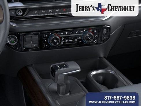 New 2026 Chevrolet Silverado 1500 High Country w/ Midnight Edition AWD/4WD image 24