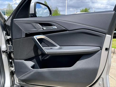 Used 2025 BMW X1 xDrive28i w/ Convenience Package image 21