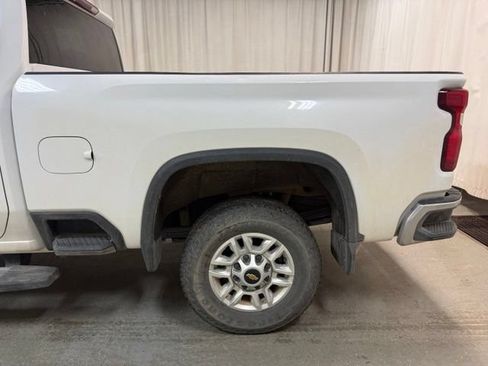 Used 2020 Chevrolet Silverado 2500 LT w/ All Star Edition AWD/4WD image 11