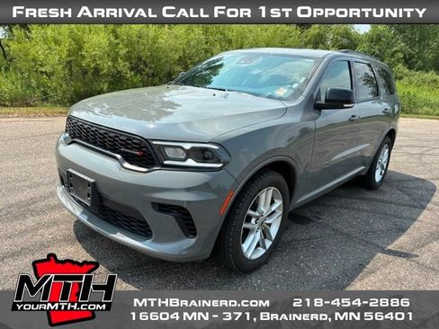 Used 2024 Dodge Durango GT AWD/4WD image 4