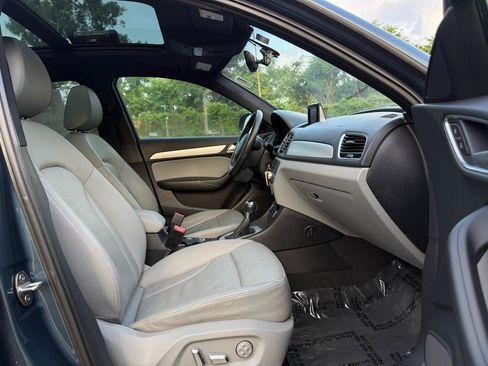 Used 2018 Audi Q3 2.0T Premium FWD image 19