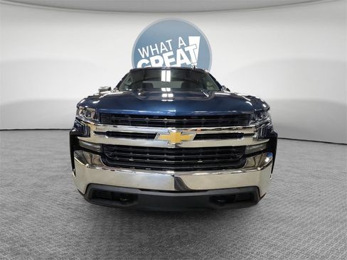 Used 2019 Chevrolet Silverado 1500 LT w/ All-Star Edition image 9
