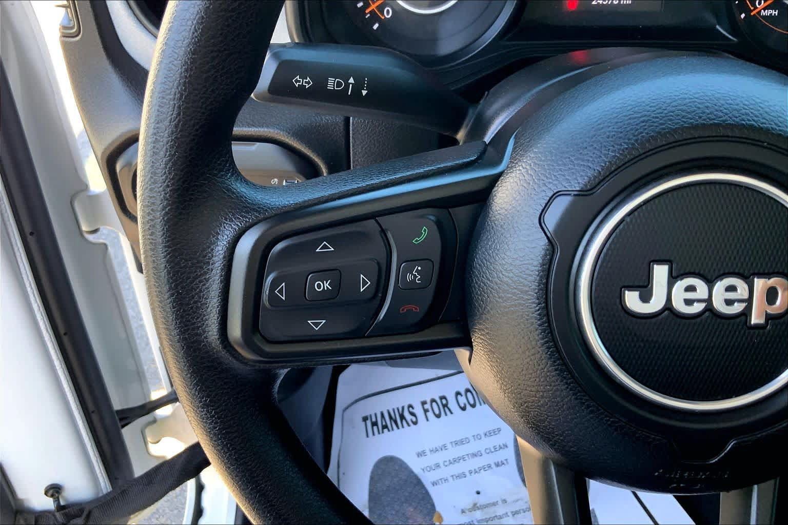 Used 2025 Jeep Gladiator Sport AWD/4WD image 20