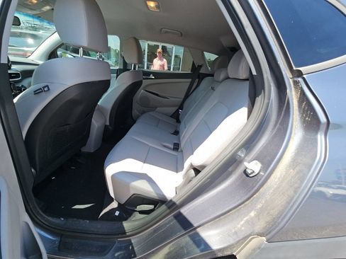 Used 2019 Hyundai Tucson Value FWD image 10