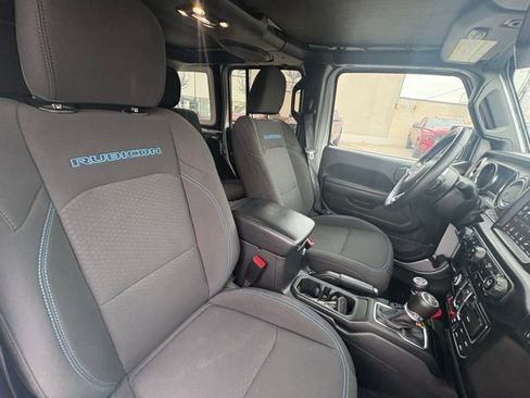 Used 2023 Jeep Wrangler Unlimited Rubicon 4xe w/ Safety Group image 38
