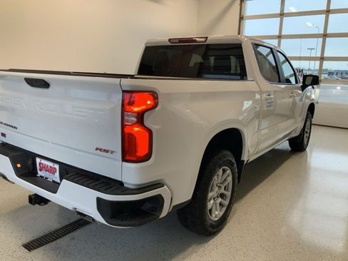 Used 2023 Chevrolet Silverado 1500 RST w/ Z71 Off-Road Package image 8