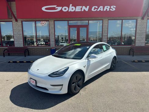 Used 2020 Tesla Model 3 Long Range image 1