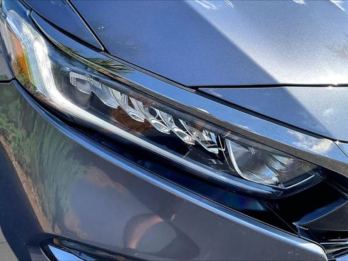 Used 2018 Honda Accord Sport image 27