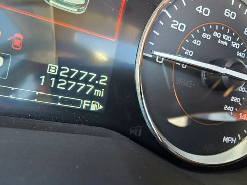 Used 2018 Subaru Crosstrek 2.0i Limited AWD/4WD image 16