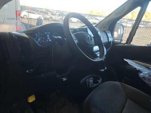 Used 2025 RAM ProMaster 3500 w/ Convenience Group image 8